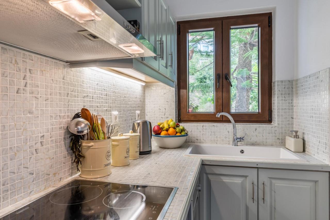 Oikia Guesthouse Стафилос Экстерьер фото